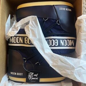 Brand New Tecnica Moon Boot - ICON LOW BLUE NYLON BOOTS